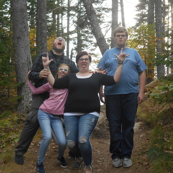 Meet your Posher, Jennifer - Picture 1 of 1